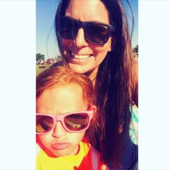 Meet your Posher, Sarah - Picture 1 of 1